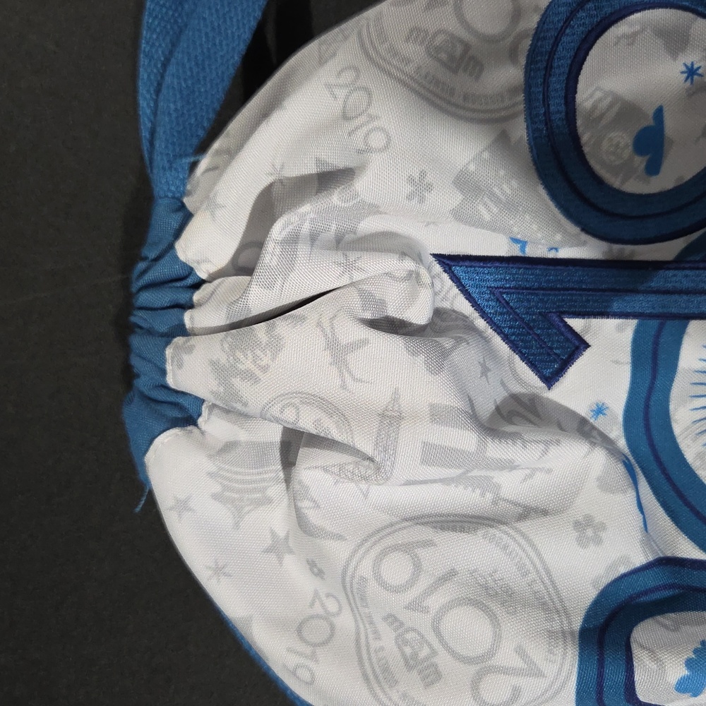 Disney 2019 Drawstring Backpack - Picture 11 of 11